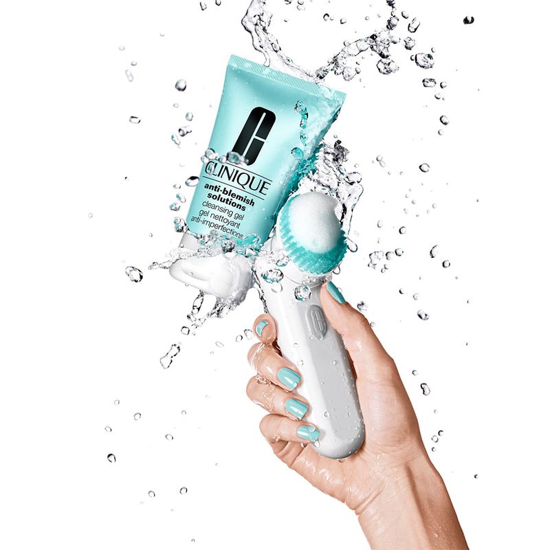 anti-blemish-solutions-cleansing-gel-