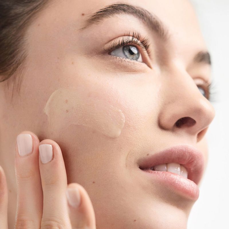 dramatically-different-moisturizing-gel-pump
