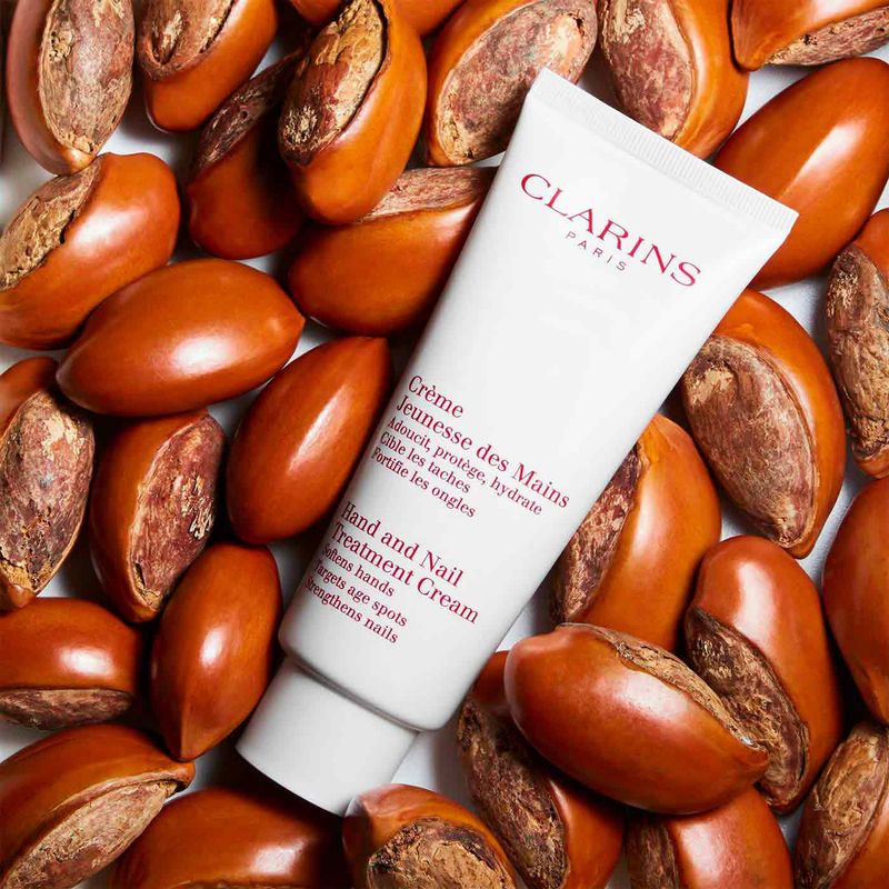 HAND---NAIL-TREATMENT-CREAM-