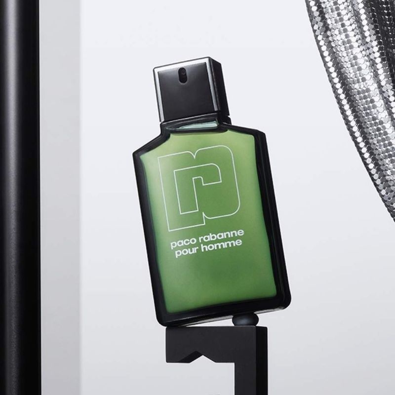 POUR-HOMME-EAU-DE-TOILETTE-HOMBRE
