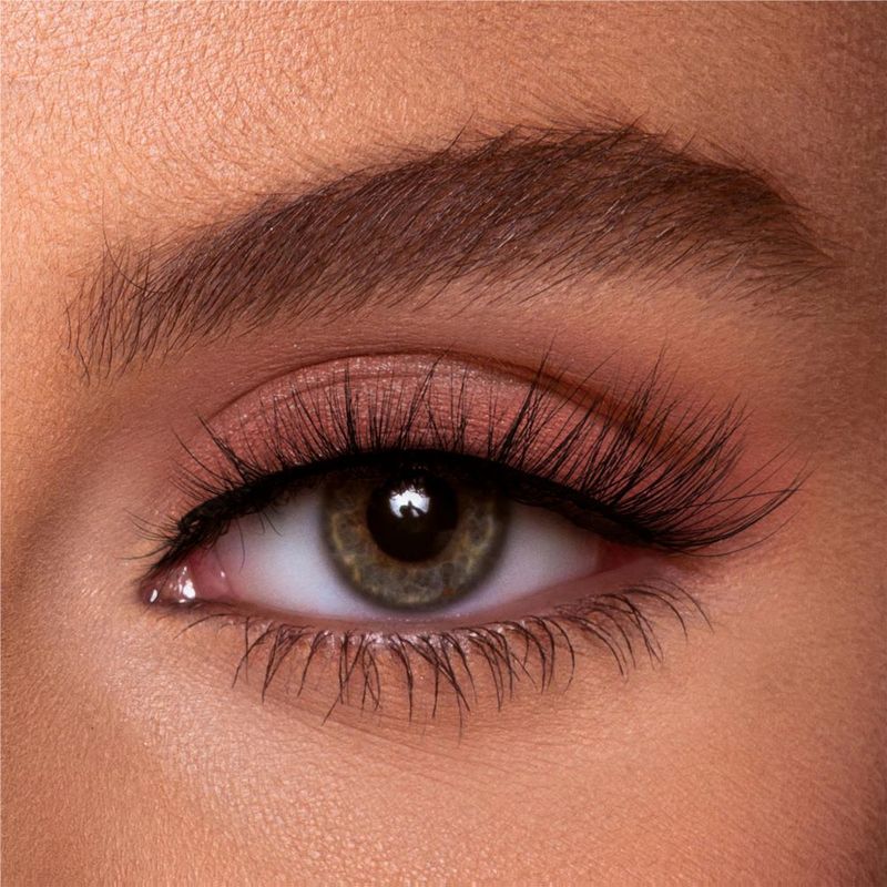 PESTAÑAS-POSTIZAS-RIVER-ECO-LASHES